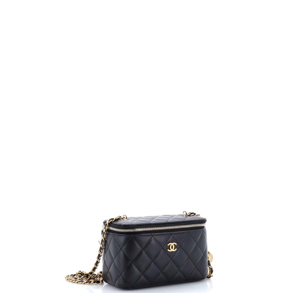 Chanel Pearl Crush Vanity Case With #239862C41B - Picture 2 of 7